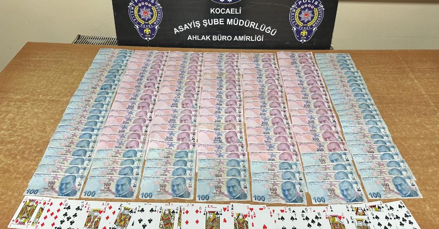 Kumar oynayan 3 kişiye  27 bin 741 lira ceza