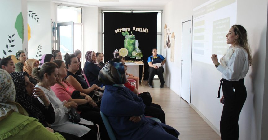 ‘Renkli beslenin, sağlıklı yaşayın’