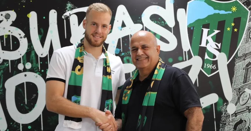 Hrvoje Smolcic imzayı attı