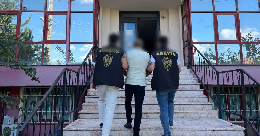 6 yıl 8 ay hapisle  aranıyordu, yakalandı   