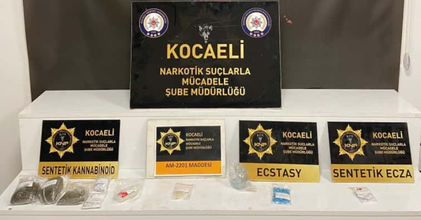 İki ilçede uyuşturucu operasyonu: 5 tutuklama