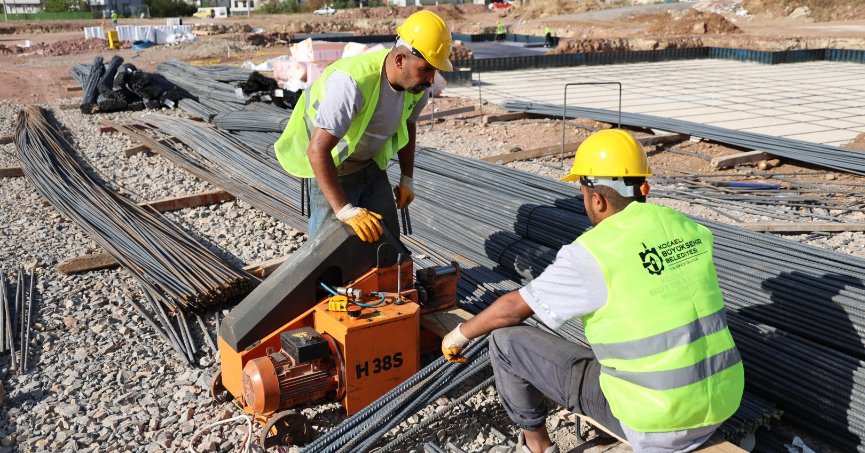 Kartepe Evleri’nde çalışmalar sürüyor