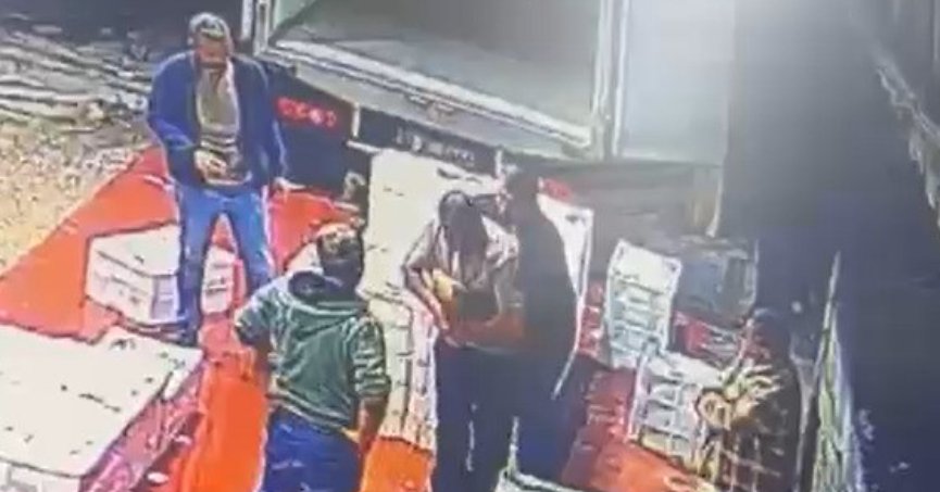 Heimlich manevrasıyla boğulmaktan kurtarıldı