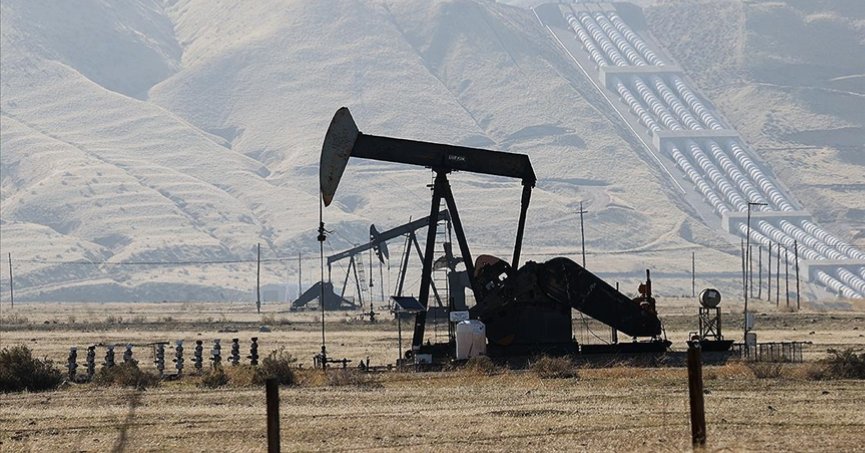 OPEC+ üyesi 8 ülke petrol üretimini artıracak