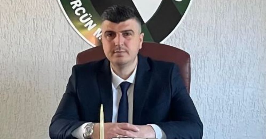 ‘Minibüsler cep duraklara giremiyor’