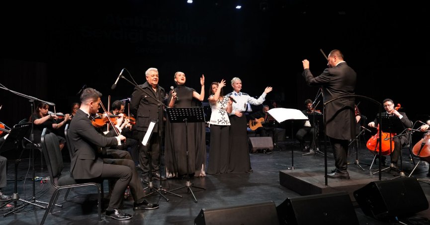 Ata’ya özlem notalarla yankılandı