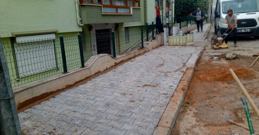 Üstyapı çalışmaları sürüyor