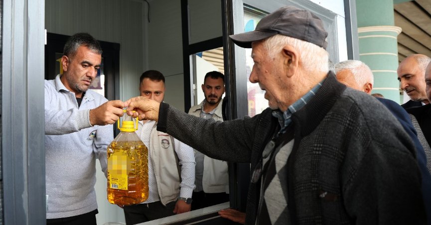 Atıklar ulaşımda bakiyeye dönüşüyor