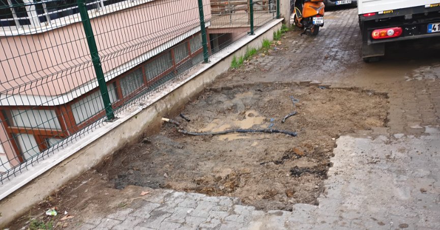 Sorunlu noktalar ekiplerce onarıldı