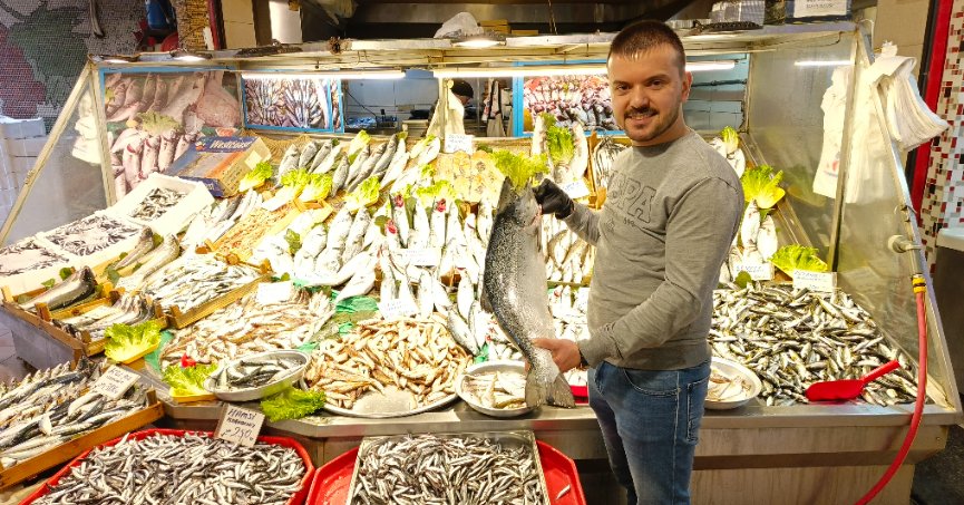 Tezgahlarda hamsi bolluğu