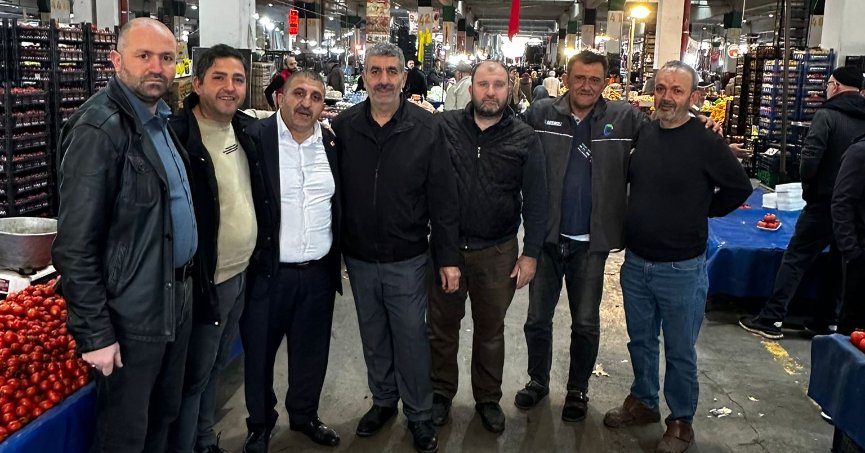 Kumsar’dan pazarlarda yoğun saha mesaisi