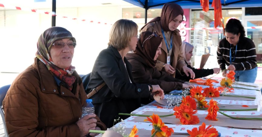 Kadına şiddete turuncu farkındalık
