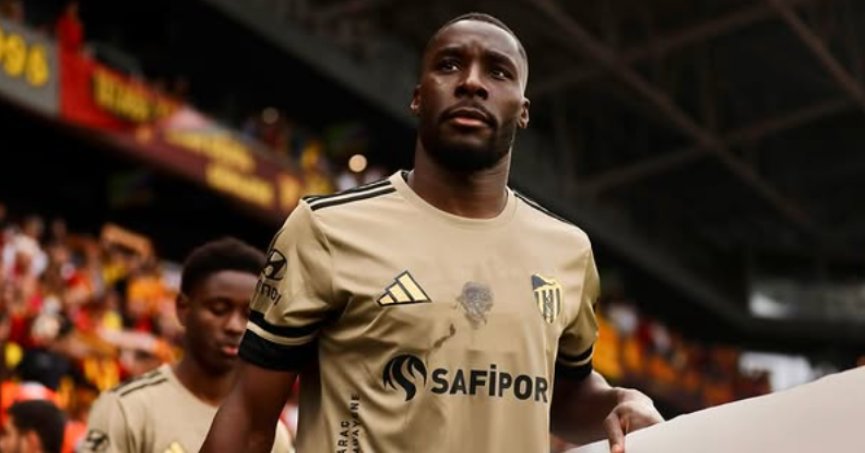 “Geri döndüğüm için mutluyum”