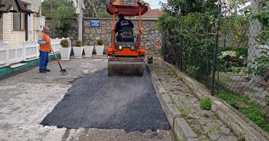 Üstyapıda çalışmalar hızla devam ediyor