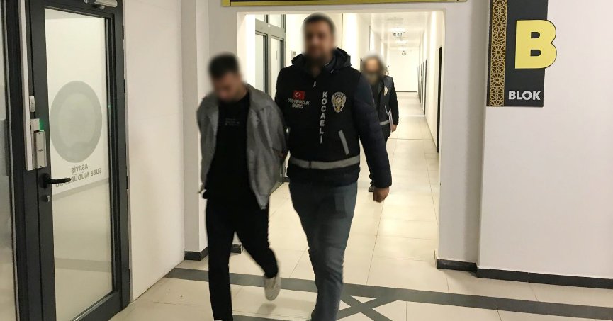 Oto hırsızlığı şüphesiyle 2 zanlı tutuklandı