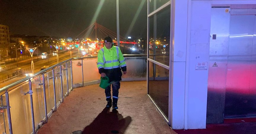 Üstgeçitlerde buzlanmaya karşı önlem