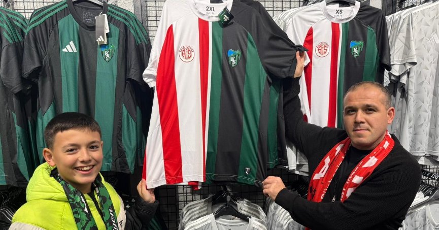 Kardeşlik forması yoğun ilgi gördü