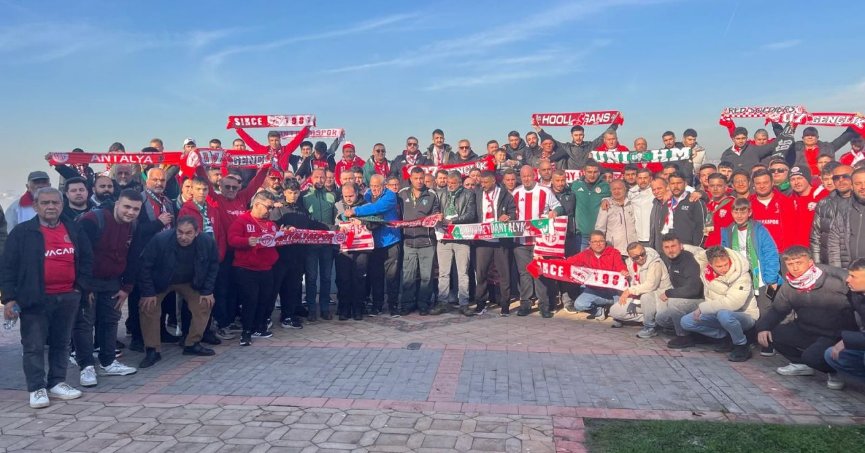 Taraftarlar kahvaltıda buluştu