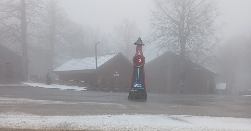 Kartepe’de kar yağışı sürüyor