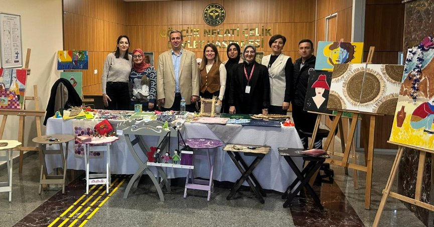 ‘Sanatın İyileştirici Gücü’ sergisi açıldı