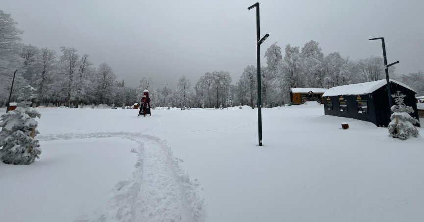 Kartepe’de kar kalınlığı 55 santimetre ölçüldü