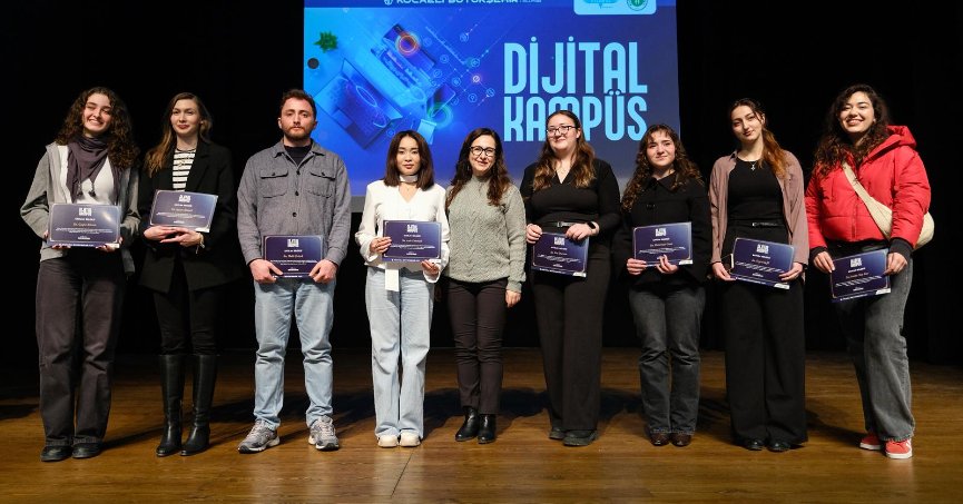 Dijital kampüste gurur günü