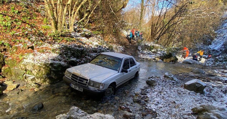 Dere yatağında ölü olarak bulundu