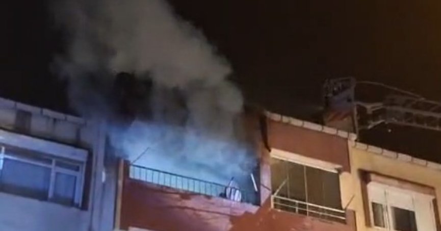 Evde çıkan yangın paniğe yol açtı