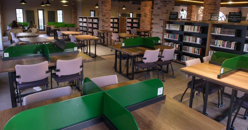 Kitaphane’nin yeni katı hizmete açıldı