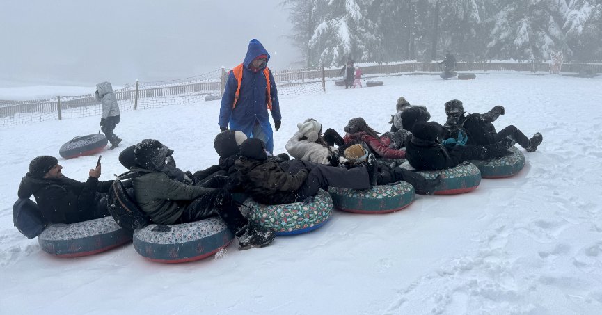 Yüksek kesimlerde kar yağışı sürüyor