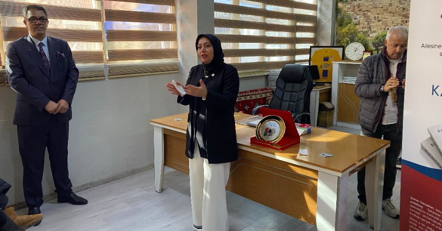 Evlat acısını kitaba döktü