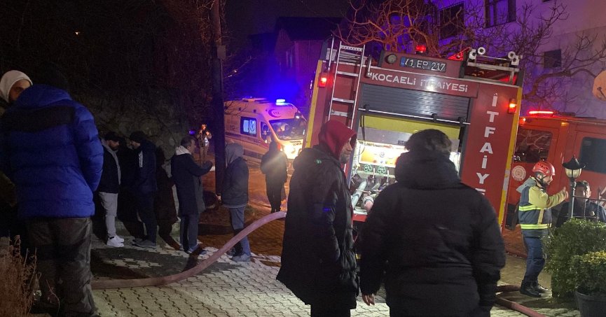 Bungalov yangını paniğe yol açtı