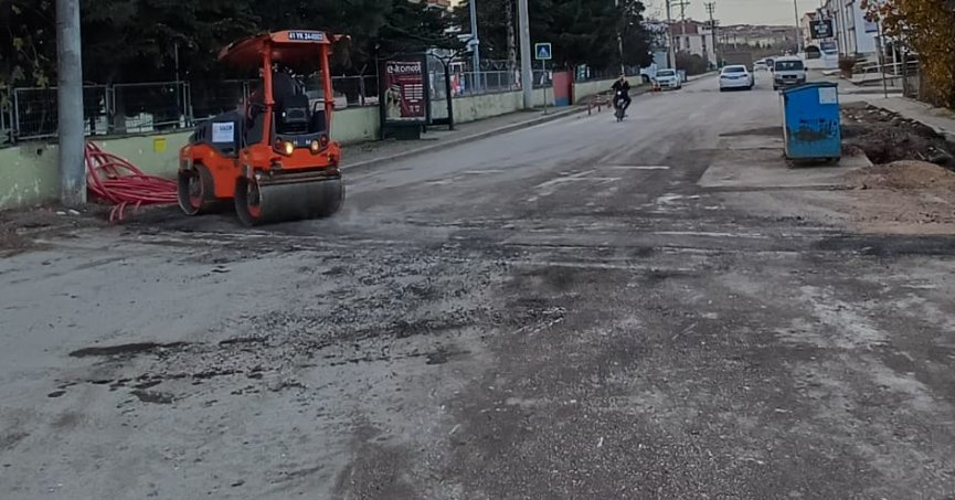 Üstyapıda çalışmalar sürüyor