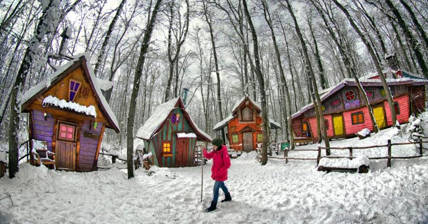 Karla kaplı Ormanya’da kartpostallık görüntüler