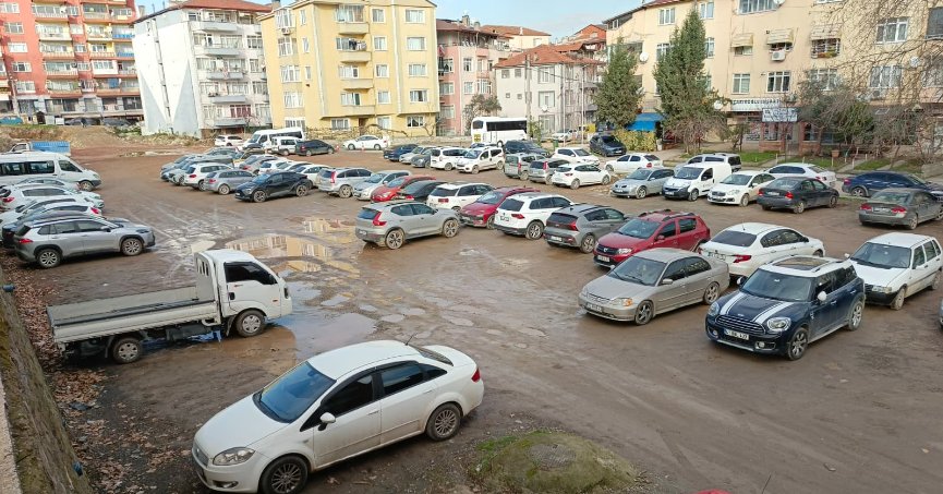 Otopark zeminine bakım talebi