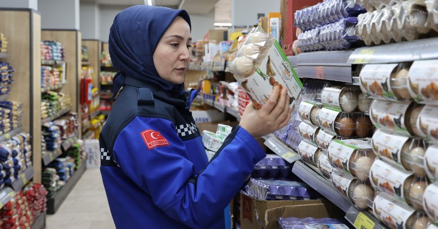 Zabıtadan marketlere Ramazan denetimi