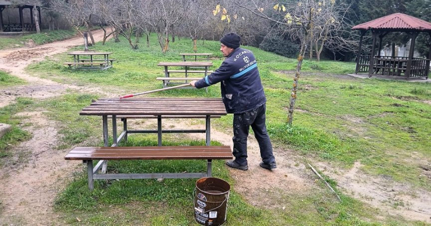 Tabiat parkında bakım çalışması