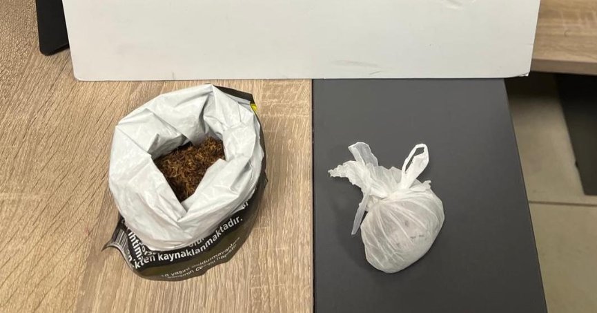 Üzerinde 56 gram uyuşturucu ile yakalandı