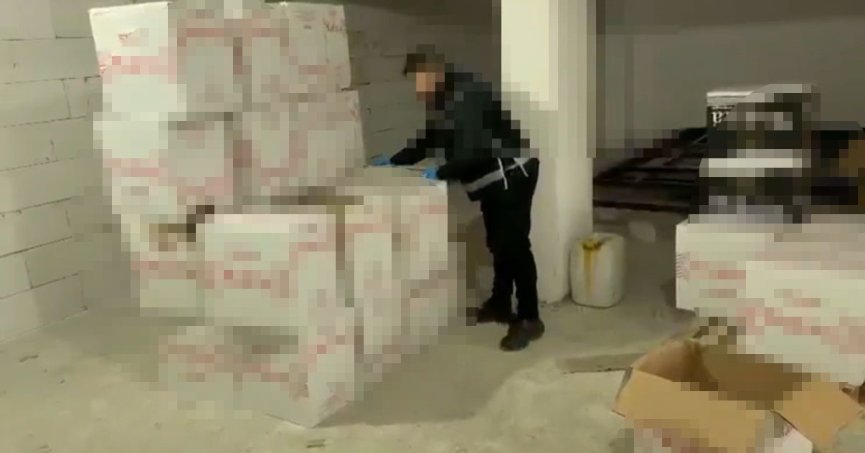 Gölcük’te 405 bin 800 makaron ele geçirildi