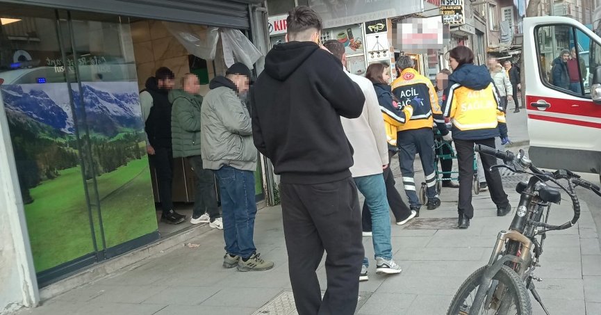 Çay ocağına silahlı saldırı: 2 yaralı