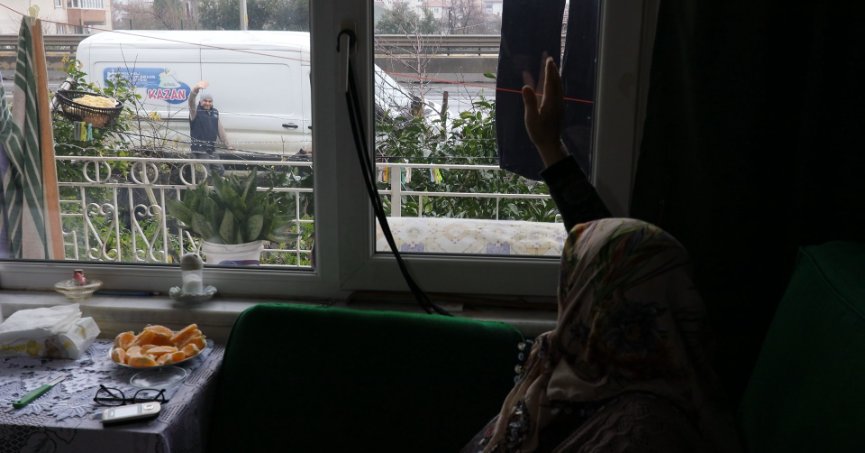 Büyükşehir, Fadime Teyze’nin yanında