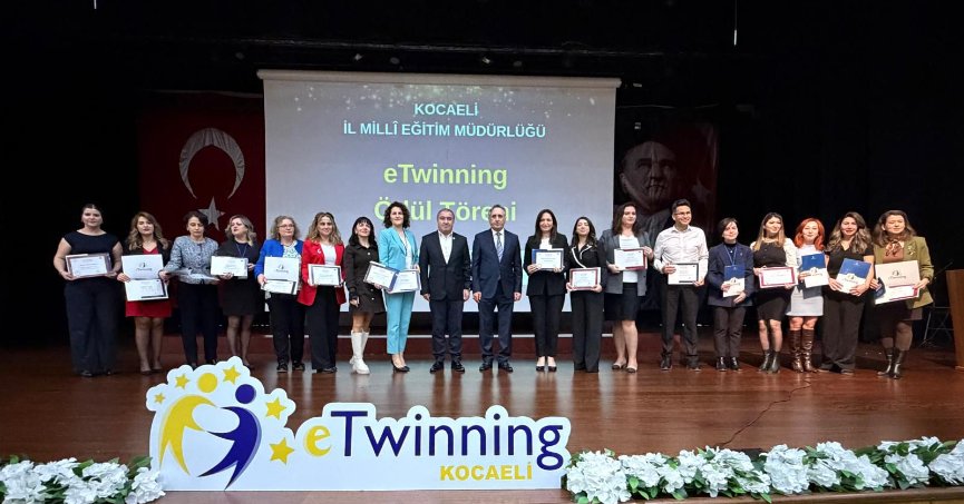 Gölcüklü öğretmenler projeleri ile ödül aldı