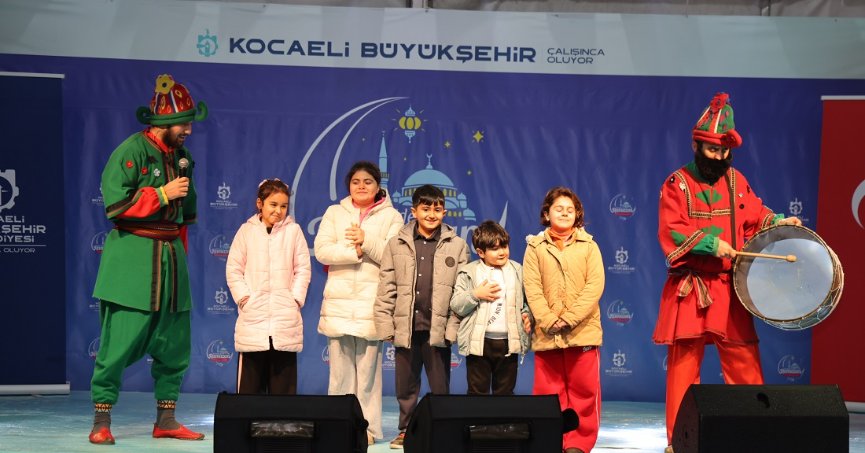 Ramazan çadırında her gün farklı eğlence