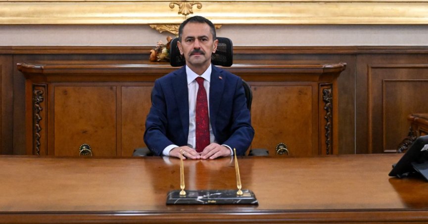 ‘Türk kadını, özverinin ve sevginin kaynağı’