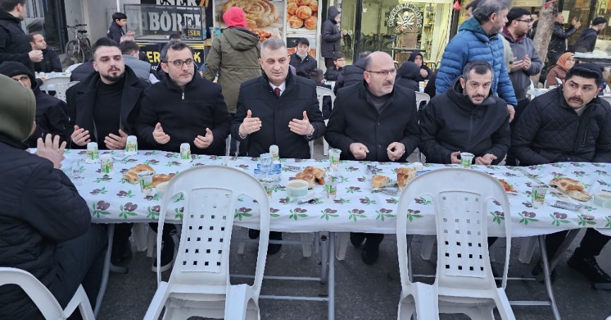 Kavaklı’da bin 200 kişi iftarda buluştu