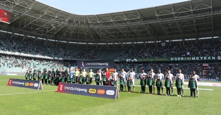 Müsabakayı 9057 taraftar izledi