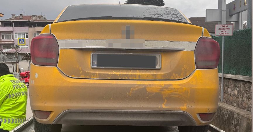 Trafik magandasının ehliyetine el konuldu