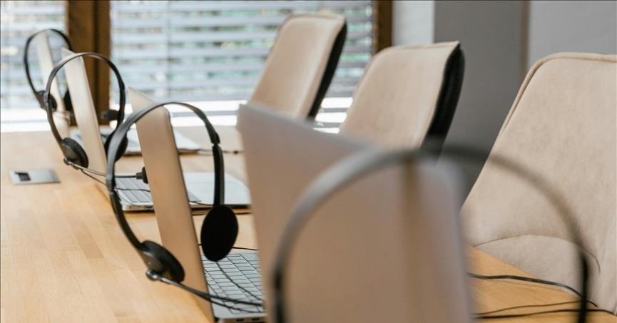 Bir yılda vergiye ilişkin 1,1 milyona yakın soruya yanıt