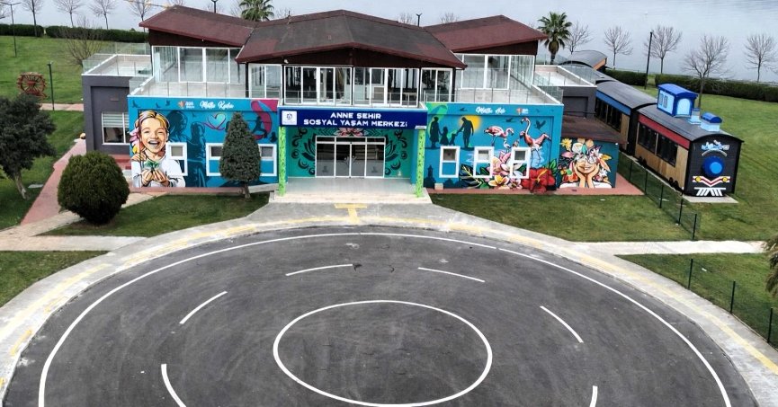 13. Anne Şehir Merkezi açıldı