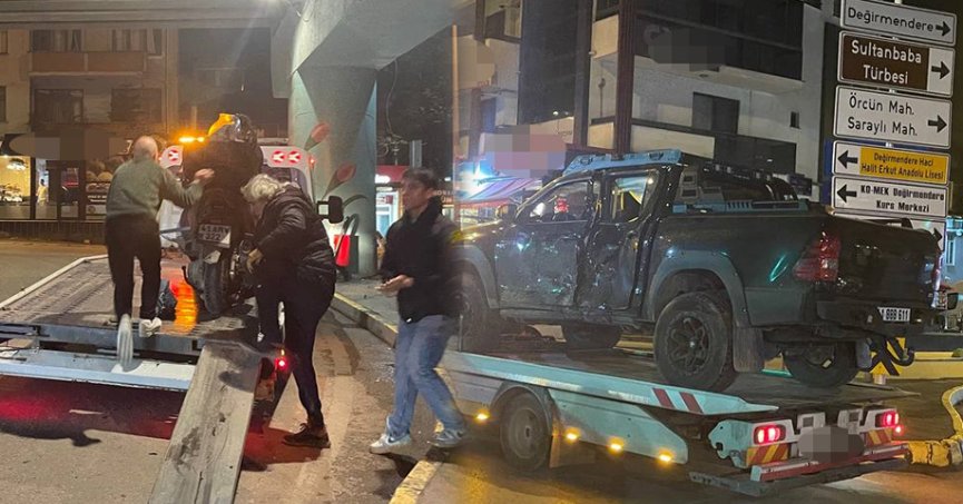 Değirmendere’de pikapla motosiklet çarpıştı: 2 yaralı